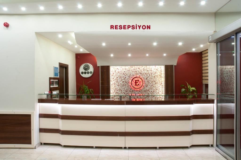 Egemen Hotel メルスィン エクステリア 写真